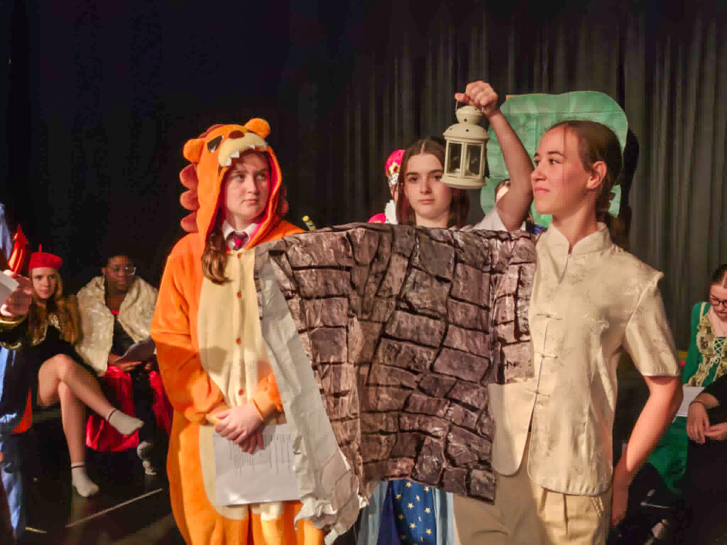 Yr 10 2 Drama and Theatre Arts 7